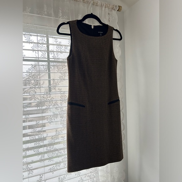 Le Chateau Tweed Dress - Picture 5 of 6